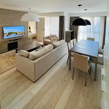 Carlton Riviera Aparthotel Cannes