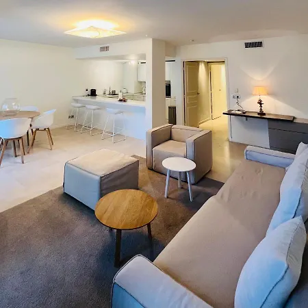 Carlton Riviera Hotel apartamentowy