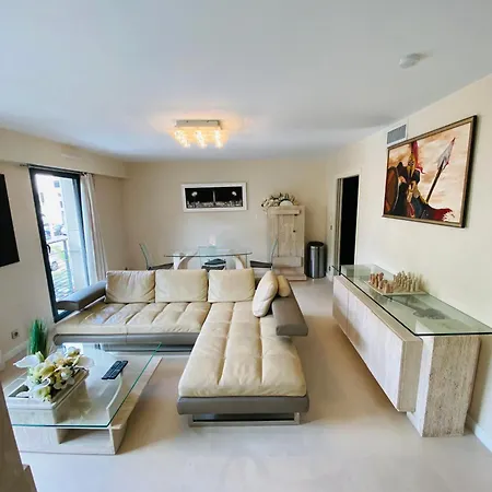 Carlton Riviera Apartmanhotel Cannes