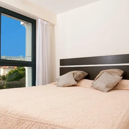 Carlton Riviera 아파트호텔 칸느