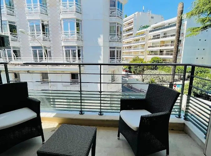 Carlton Riviera 4*