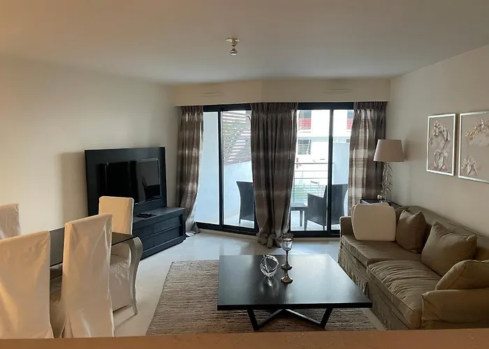 Carlton Riviera Канны