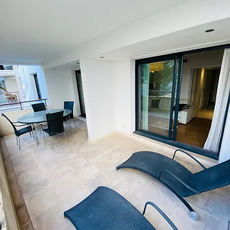 Carlton Riviera 4* Κάννες