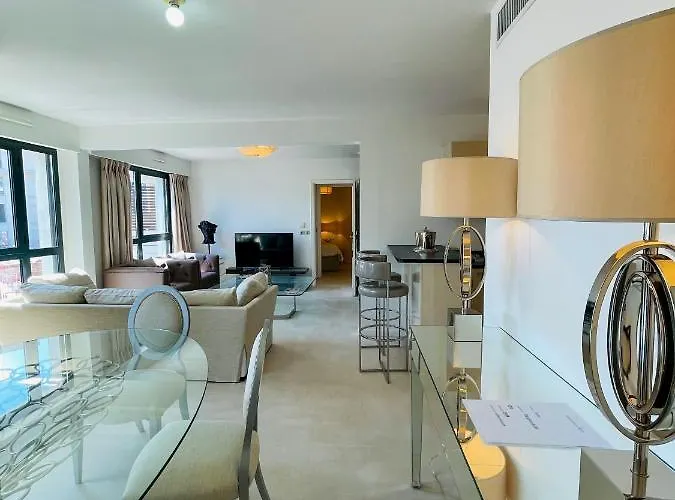 Ξενοδοχείο με διαμερίσματα Carlton Riviera Κάννες