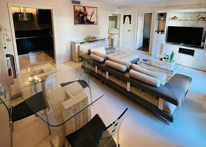 Carlton Riviera 4* Κάννες