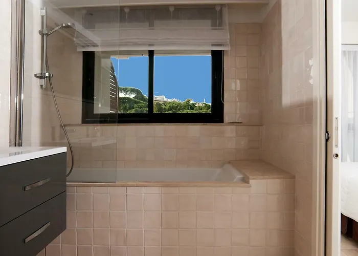 Carlton Riviera Κάννες